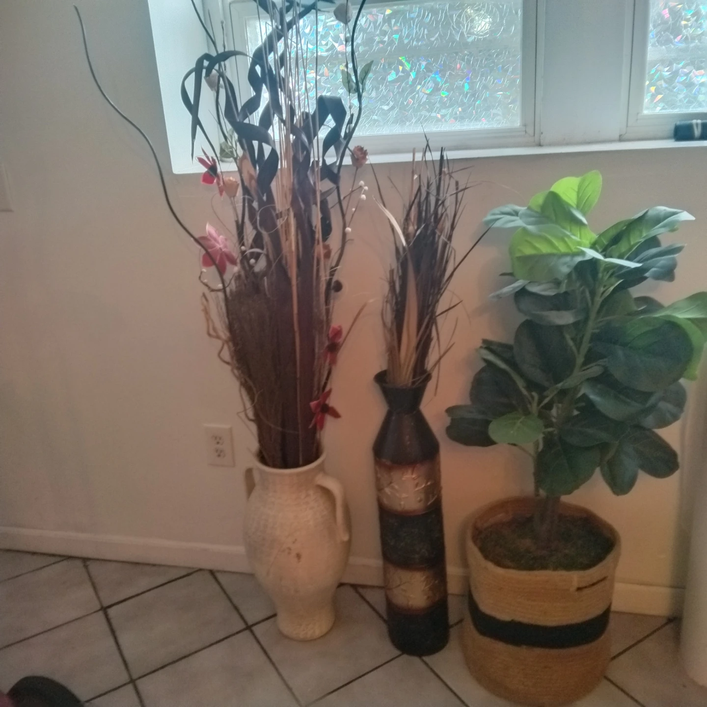 4 plants artificial all for 60 - photo 2