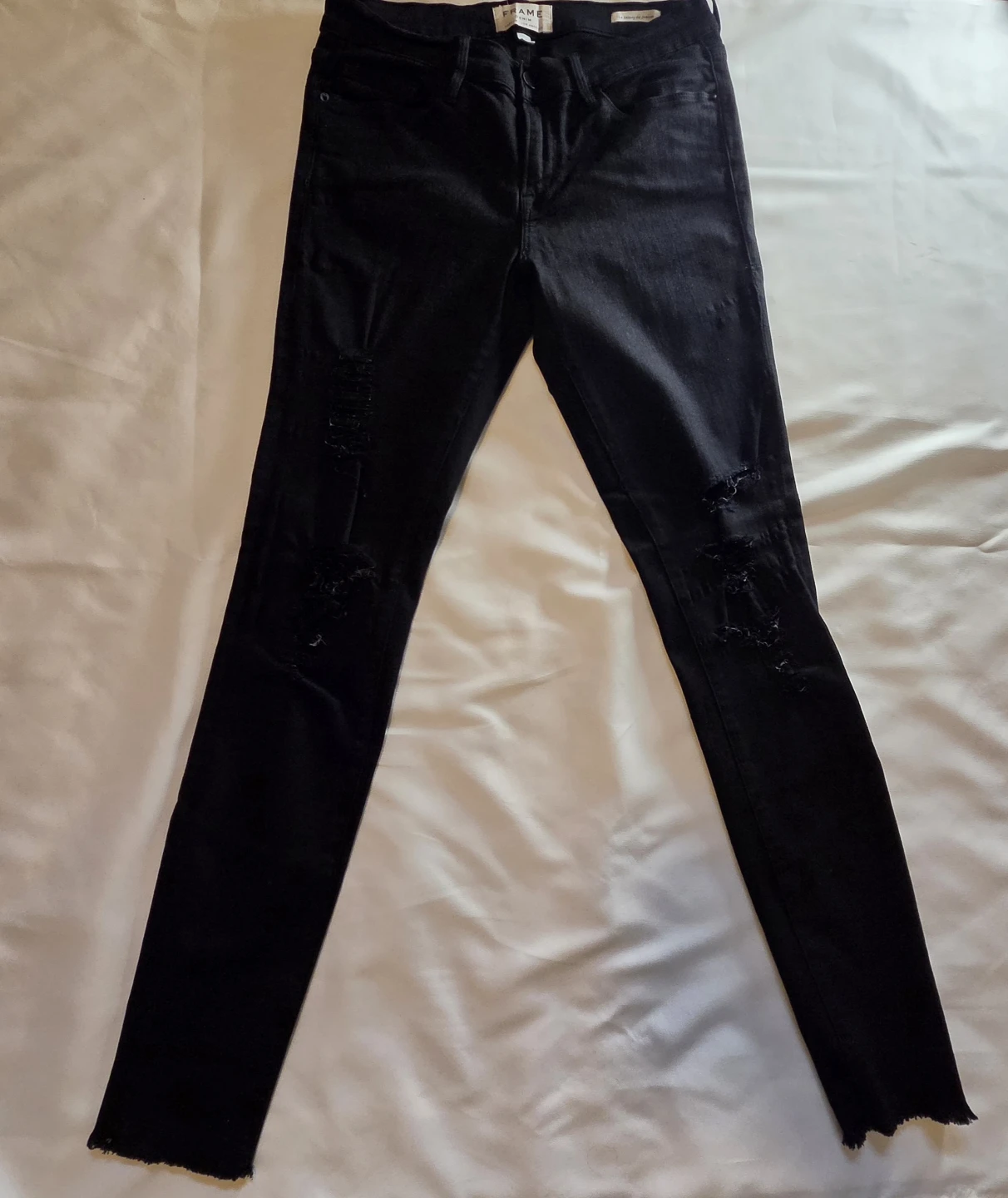 FRAME Le Skinny Jeans Black Distressed Size 29
