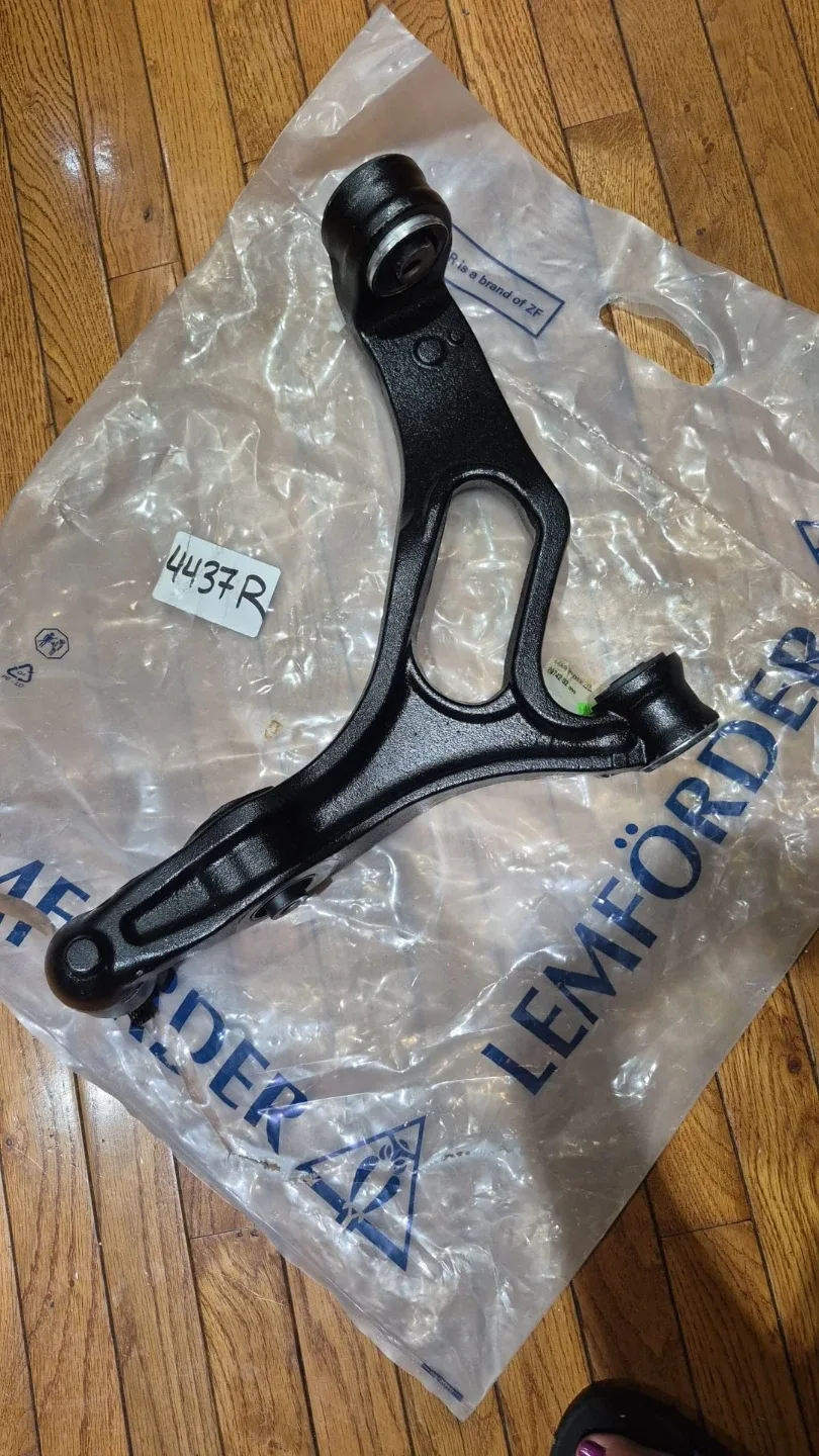 Porsche cayenne turbo right control arm brand new