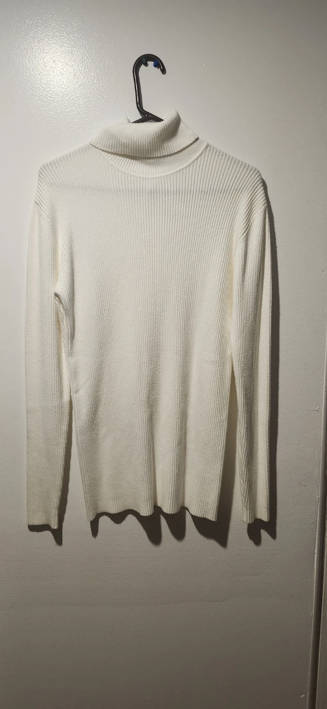White Ribbed Turtleneck Sweater