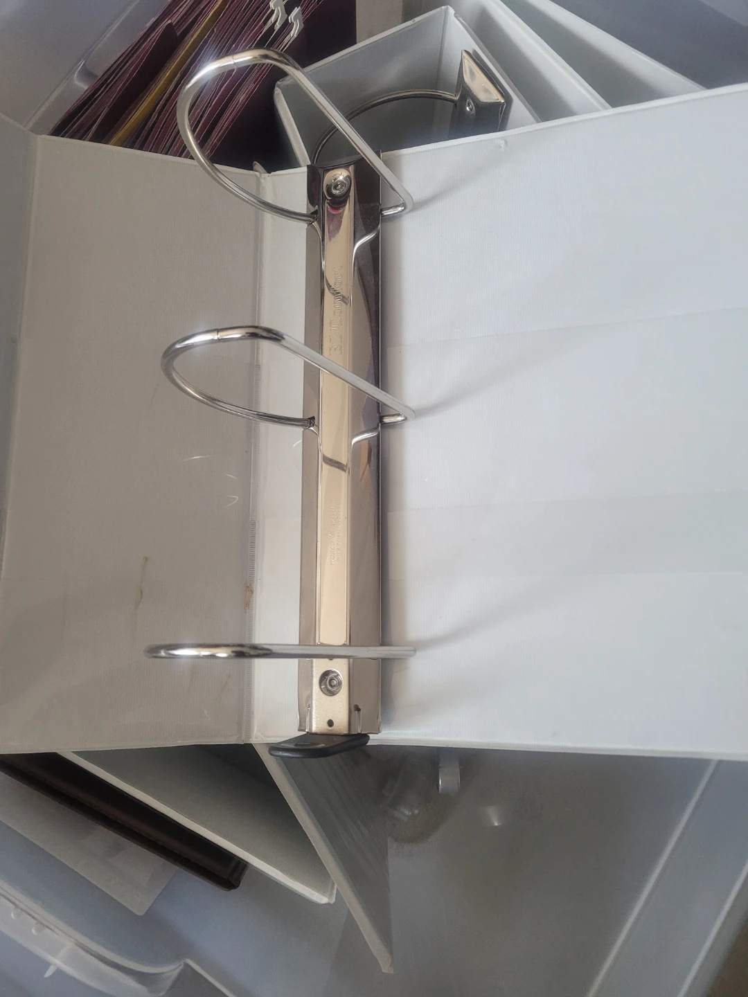 6 White 3-Ring Binders & file holders - photo 2
