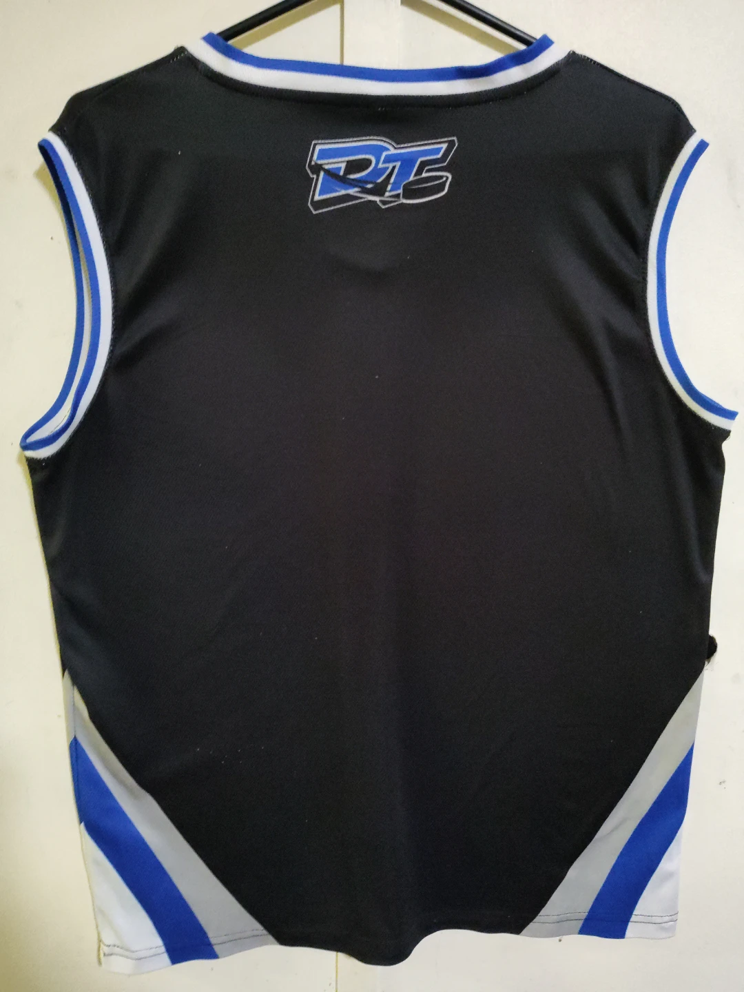 Bench Clearers Trashers Hockey Jersey Medium - photo 3