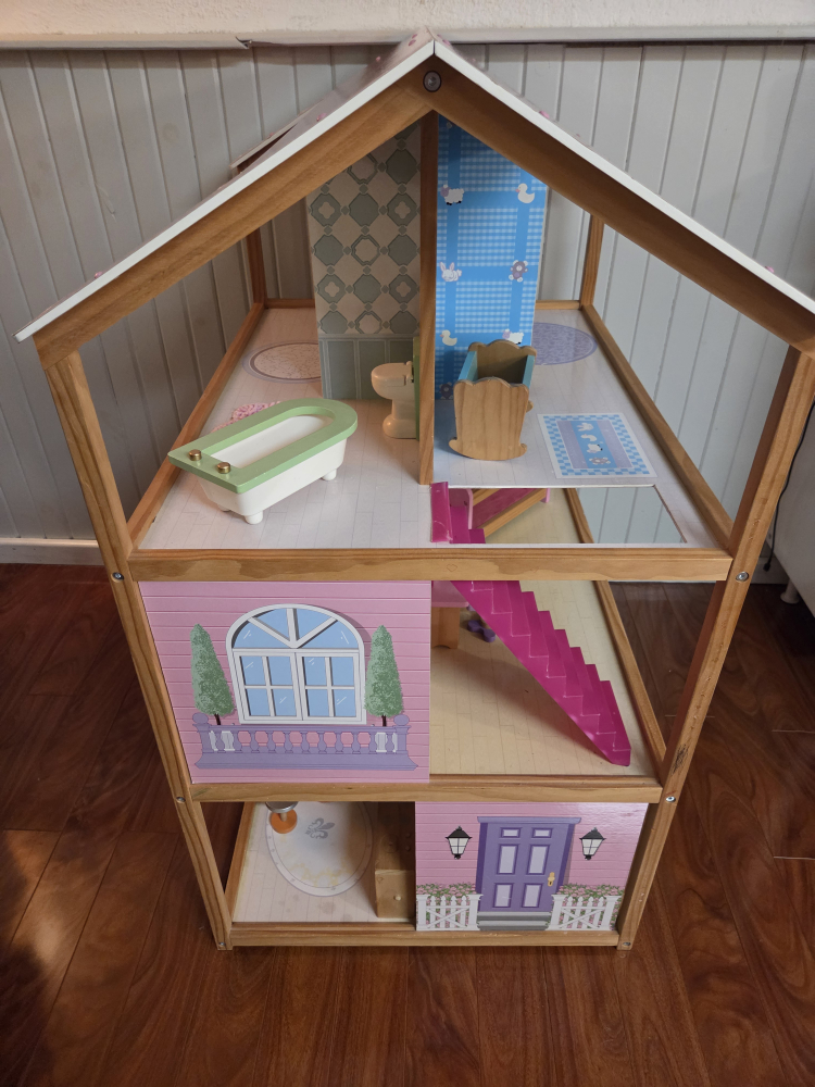 Wooden Dollhouse with Furniture and Accessories - photo 3