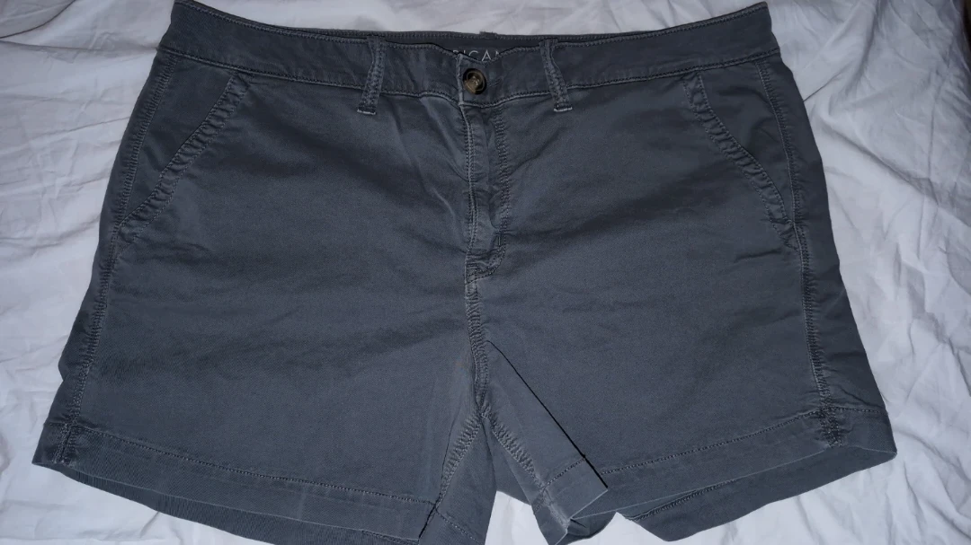 American eagle grey shorts - size 16