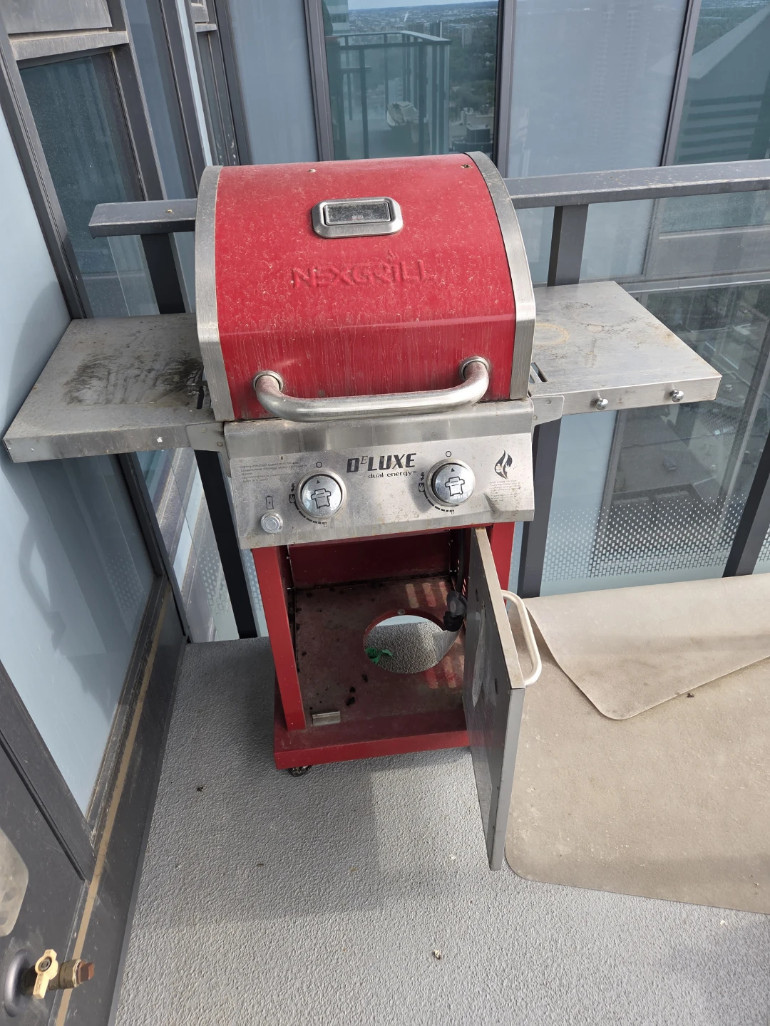 D'LUXE Dual Energy Grill