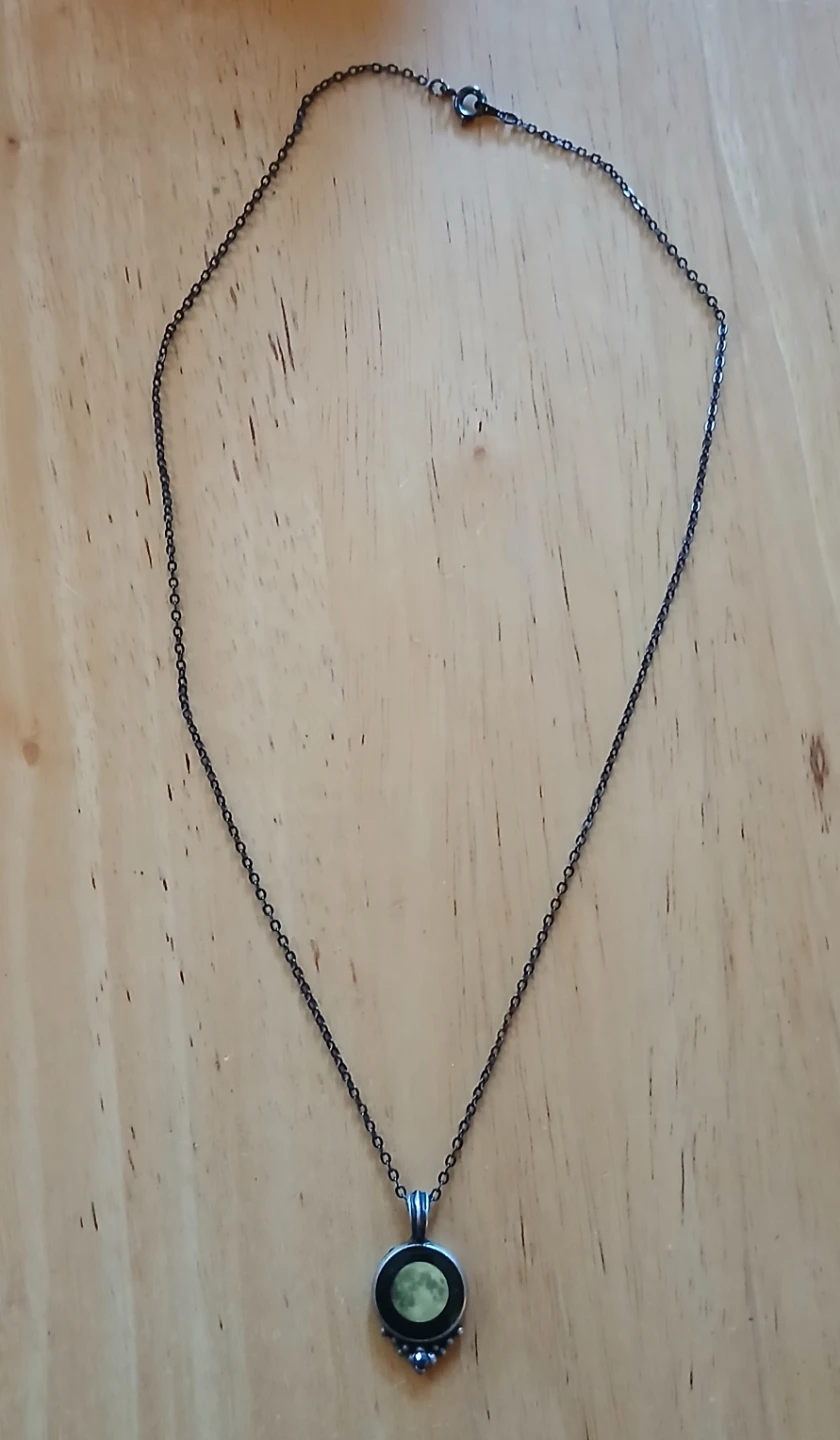 Glow in the Dark Moon Pendant Necklace - photo 2