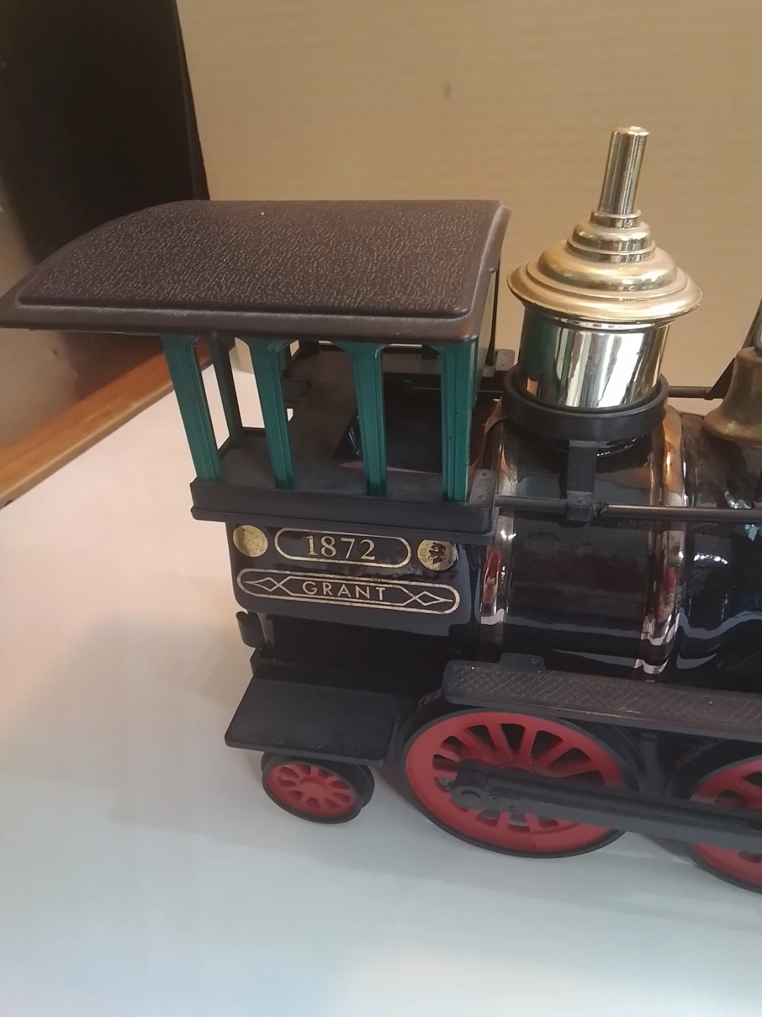 Vintage 1980 Jim Beam "1872 Grant Locomotive" Train Decanter - photo 4