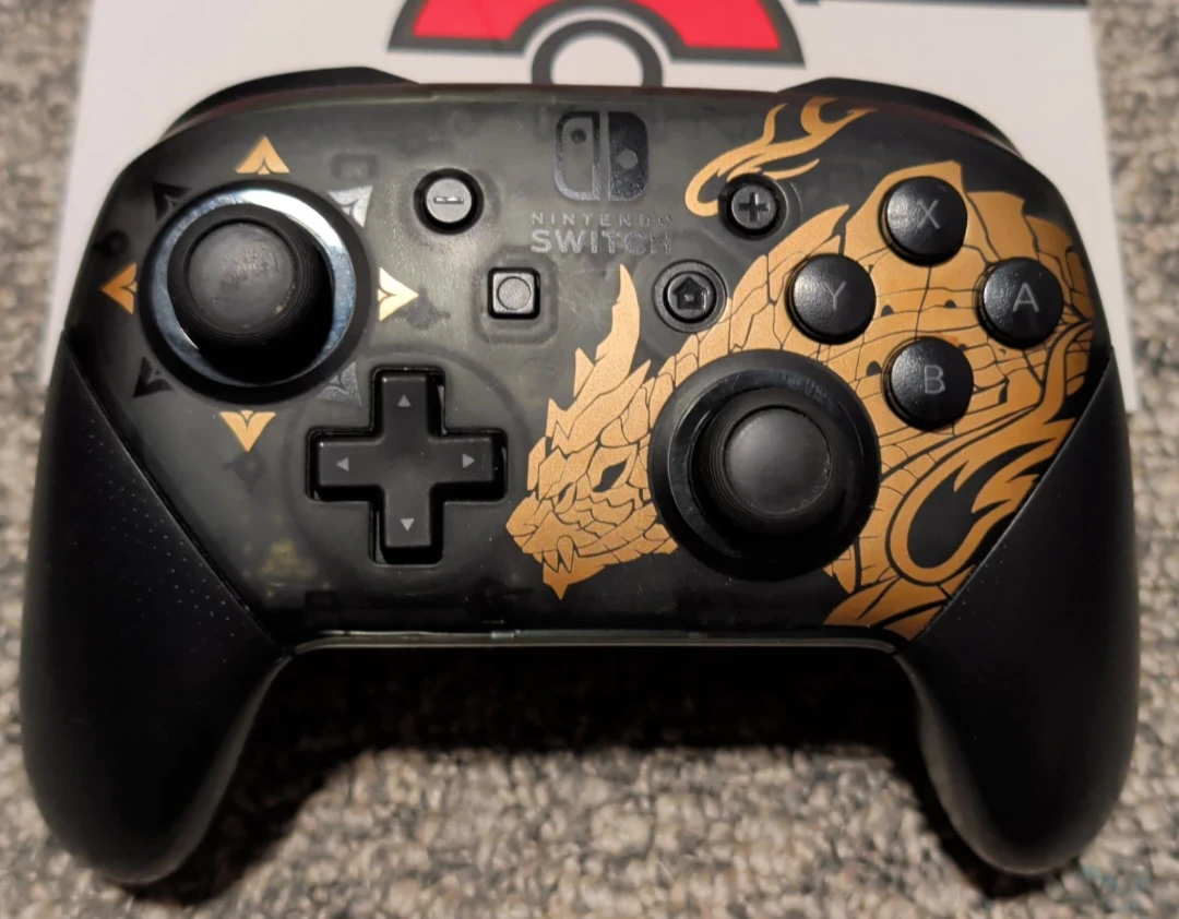 Nintendo Switch Pro Controller - Monster Hunter Rise Edition