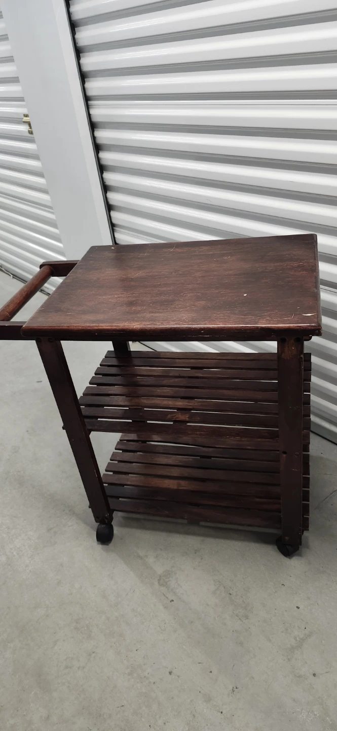 Wooden indoor or outdoor serving table with wheels - photo 2