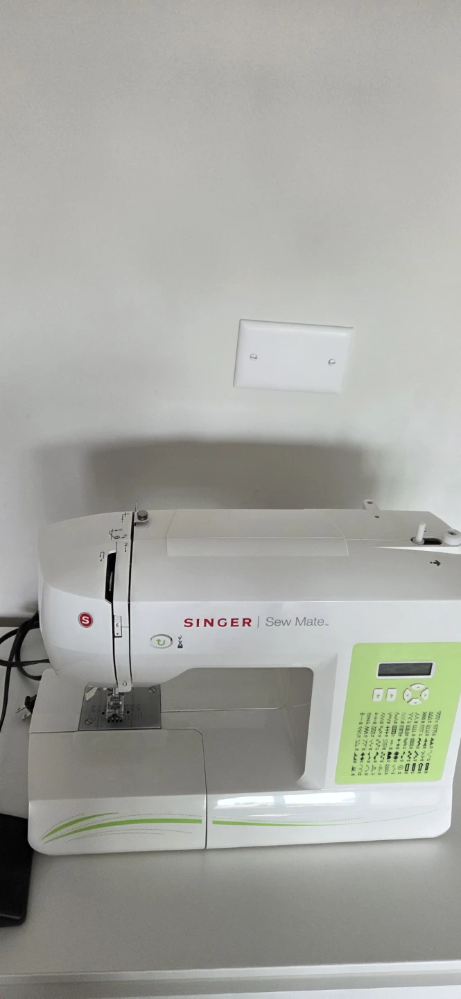 Singer Sew Mate Computerized Sewing Machine - photo 4