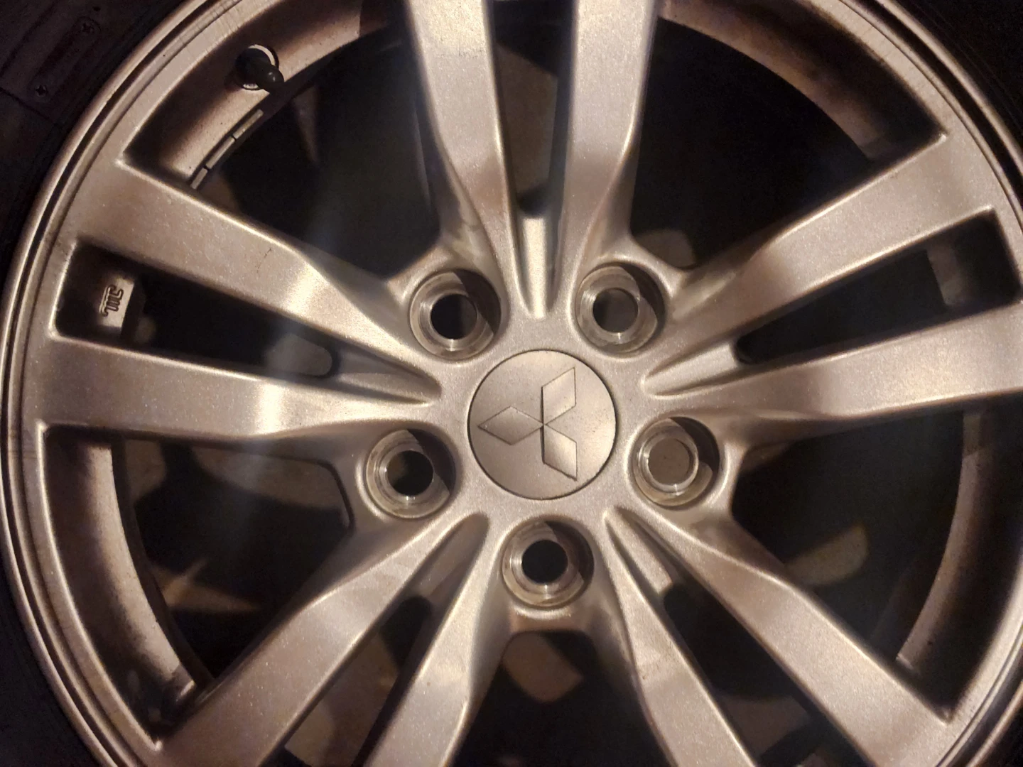 Solo Sierra 215/70R16 100T Tire