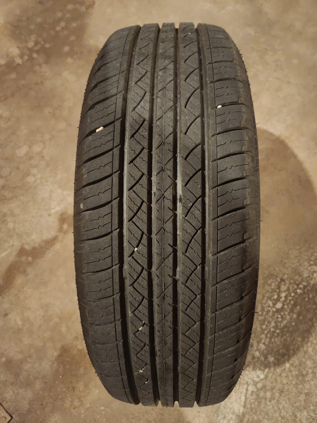 Solo Sierra 215/70R16 100T Tire - photo 4