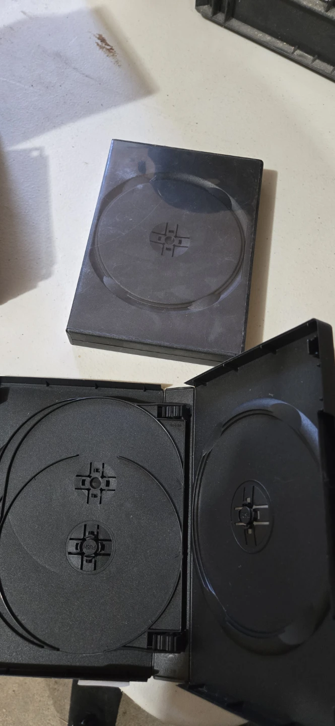 DVD/Blu-ray Cases