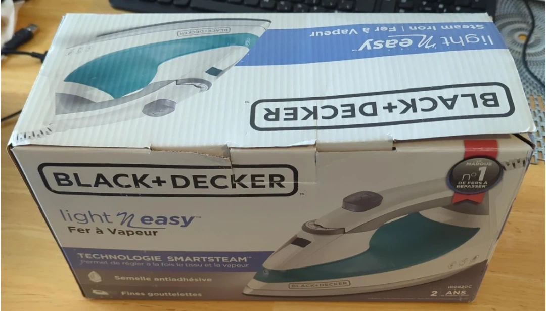 BLACK+DECKER Light 'n Easy Steam Iron