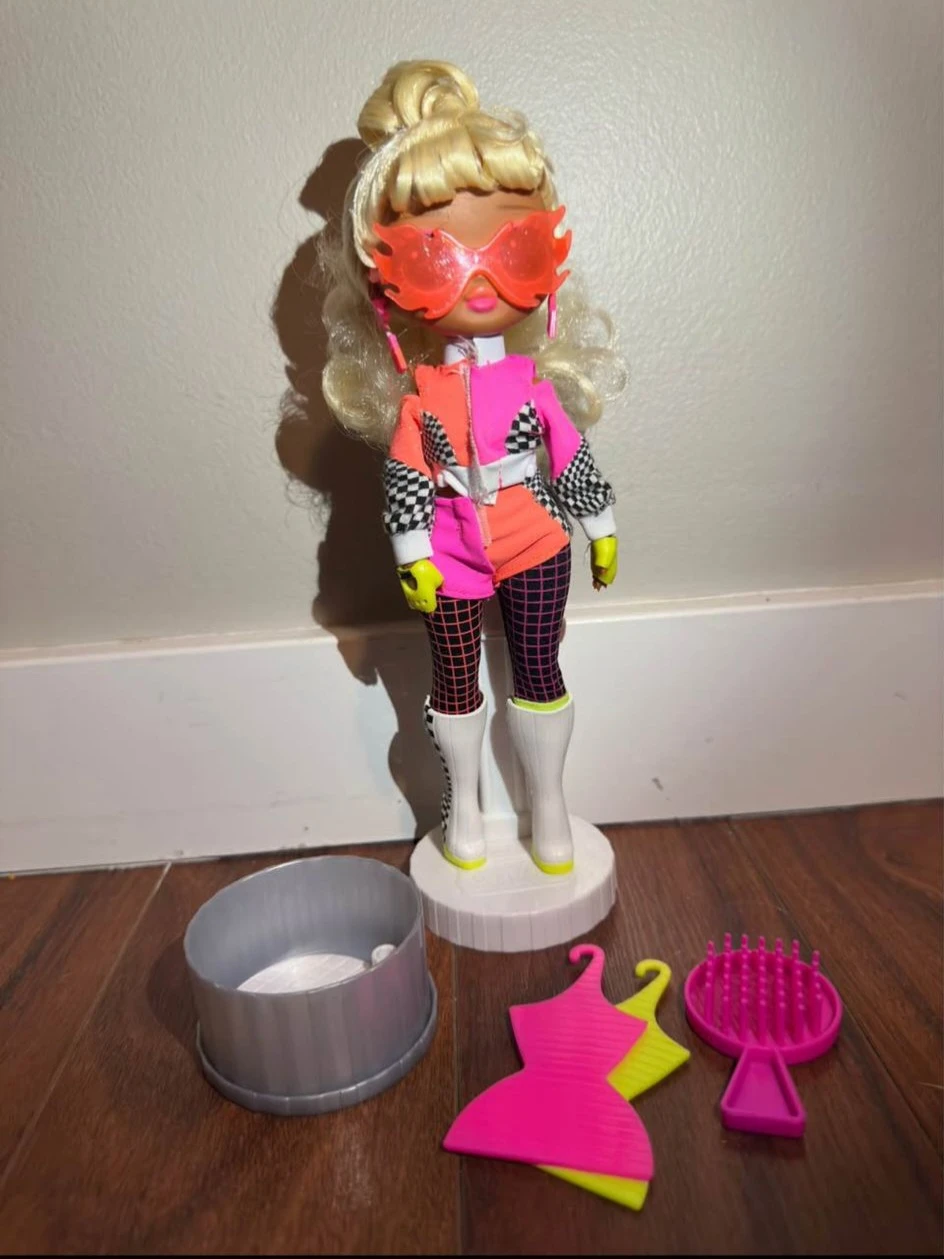 LOL Surprise OMG Dolls Set - photo 4