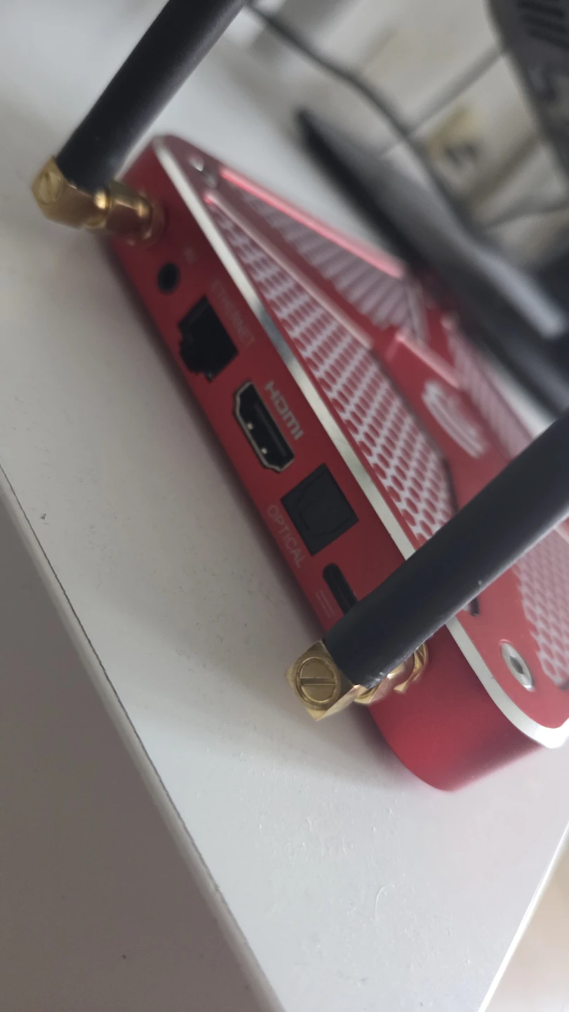 BuzzTv X5 ss Android box 4k - photo 3