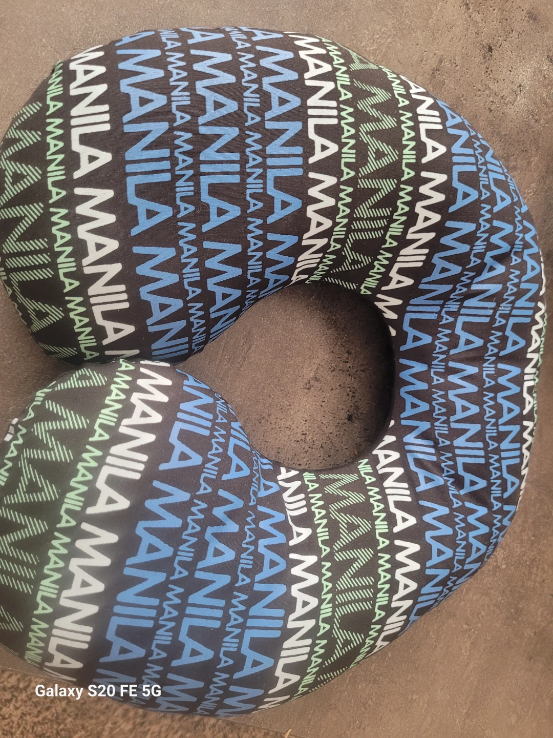 U-Shaped Travel Pillow - photo 4