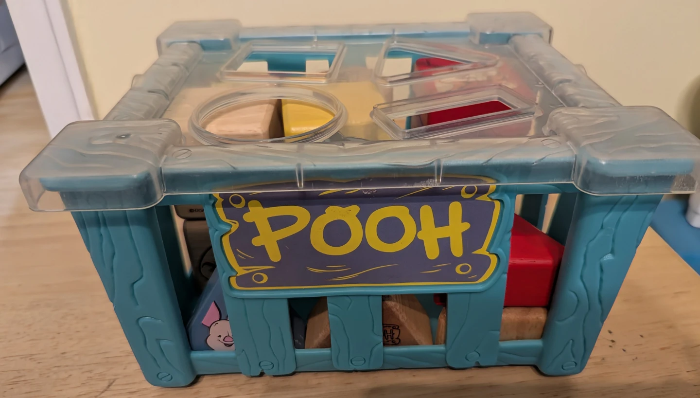 Vintage Disney Winnie the Pooh Shape Sorter Toy Set - photo 4