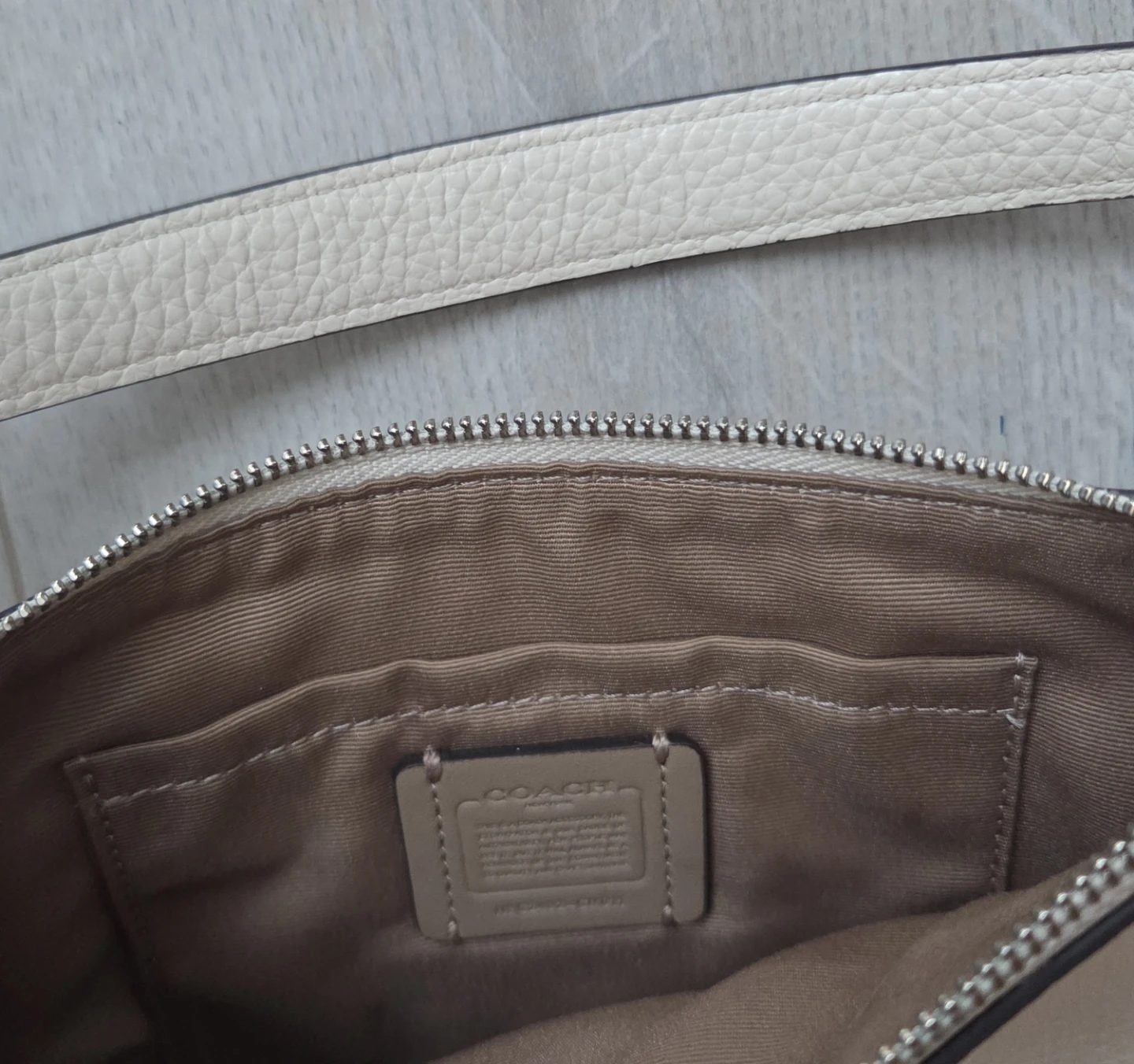 Mini Coach Leather Hobo Bag - Cream - photo 3
