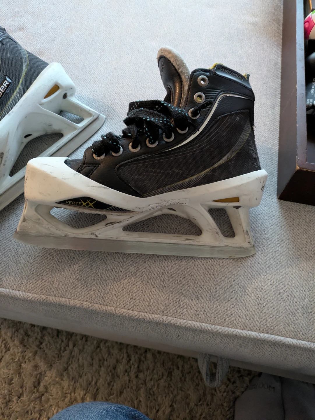 Bauer 5 kids goalie Hockey Skates - photo 4