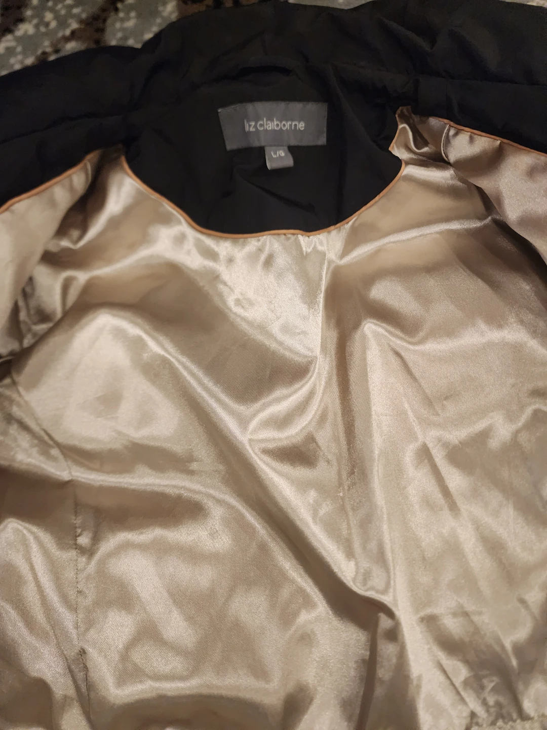 Liz Claiborne Women's Black Down Blend Puffer Jacket - Size L - photo 3