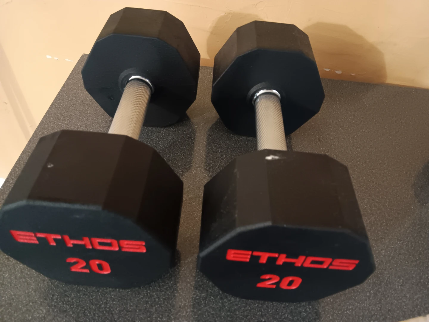 Ethos 20 lb Hex Dumbbells - Pair - photo 2