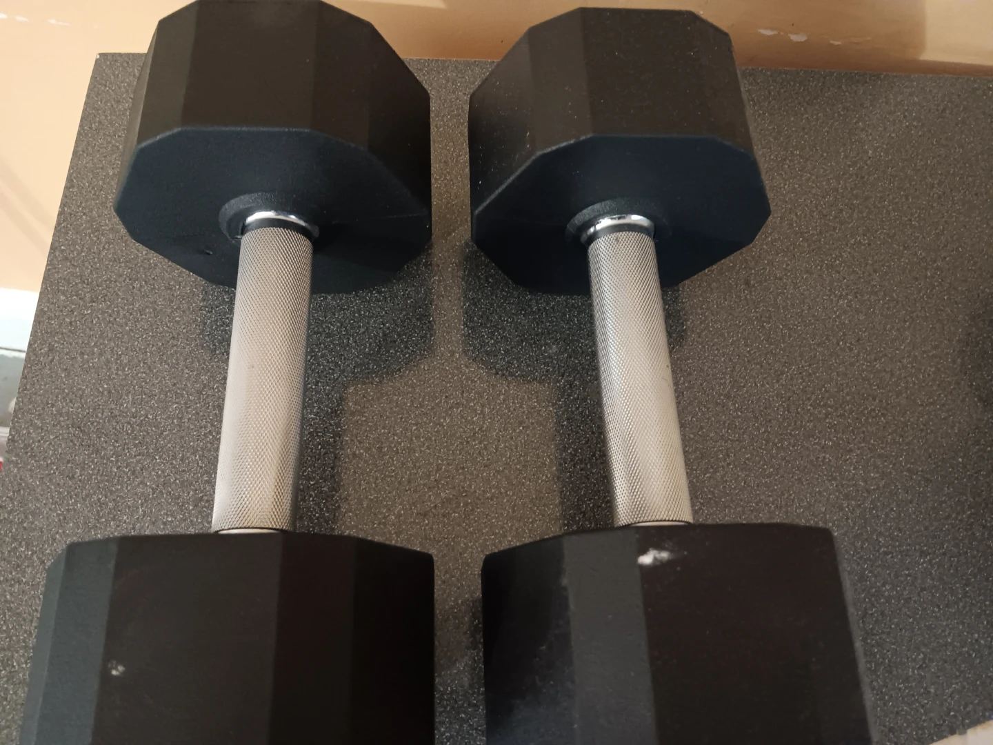 Ethos 20 lb Hex Dumbbells - Pair - photo 4