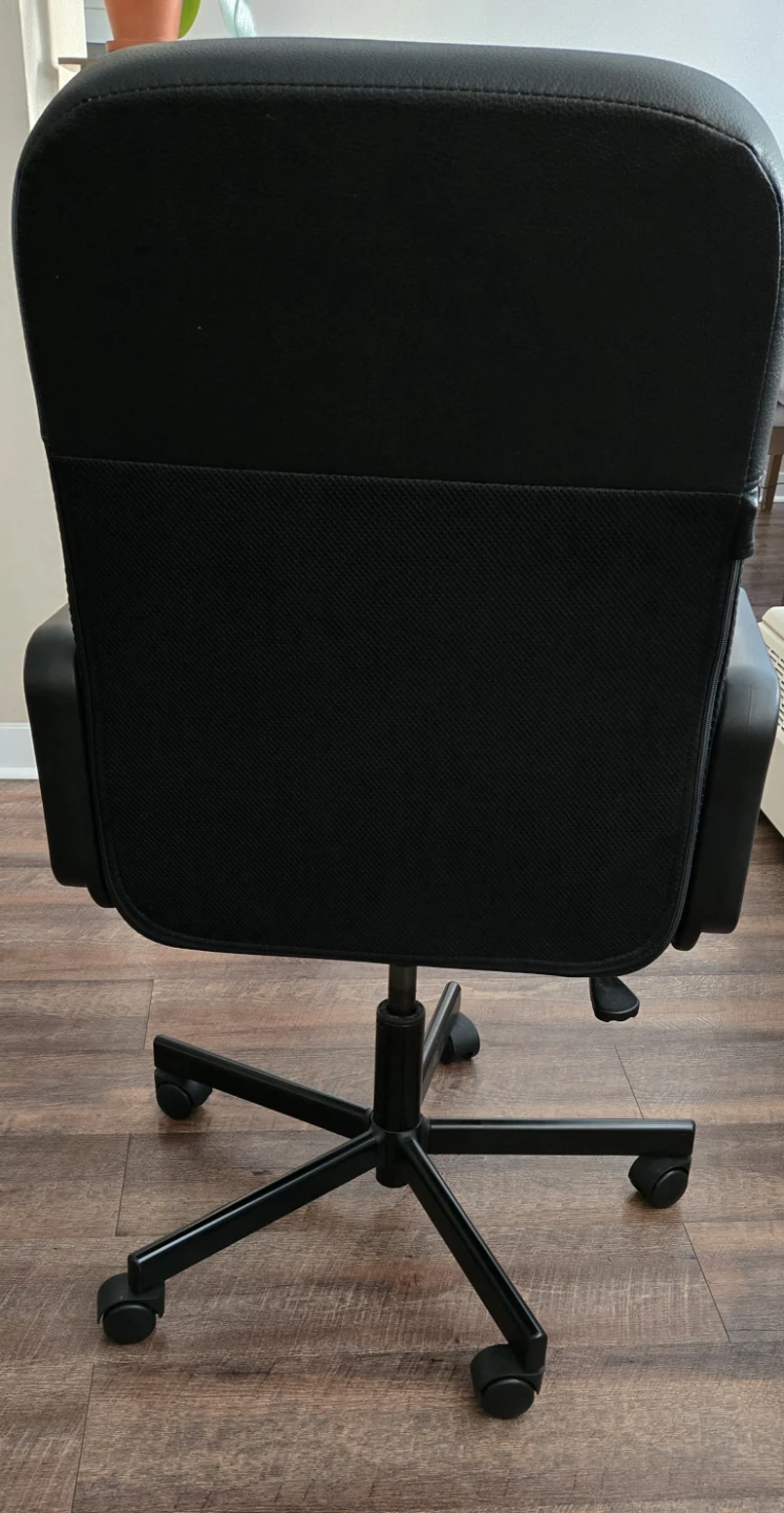 Black office chair - photo 4
