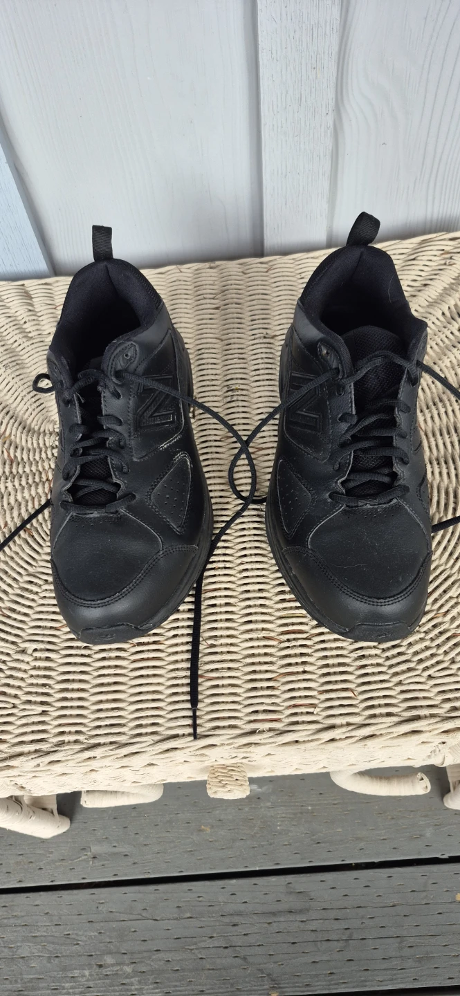 New Balance Black Walking Shoes