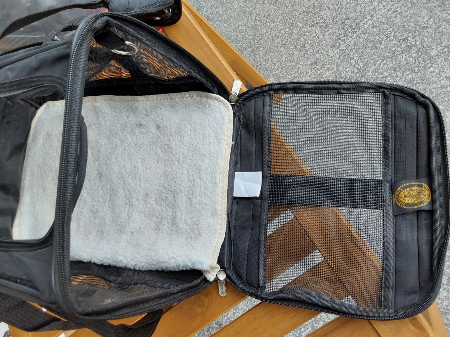 Black Pet Carrier Bag - photo 2
