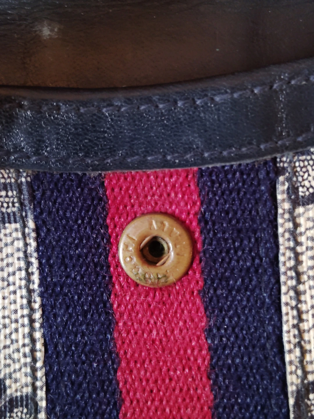 Vintage Gucci Wallet - photo 4