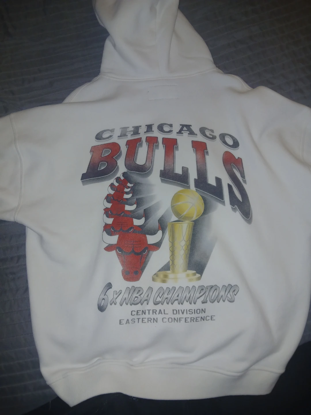 Abercrombie & Fitch Chicago Bulls NBA 6x Champions Hoodie XL - photo 2