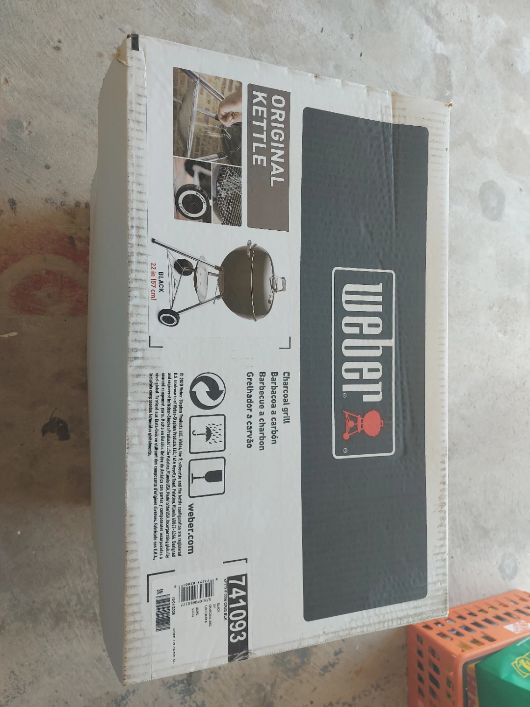 Weber Original Kettle 22" Charcoal Grill