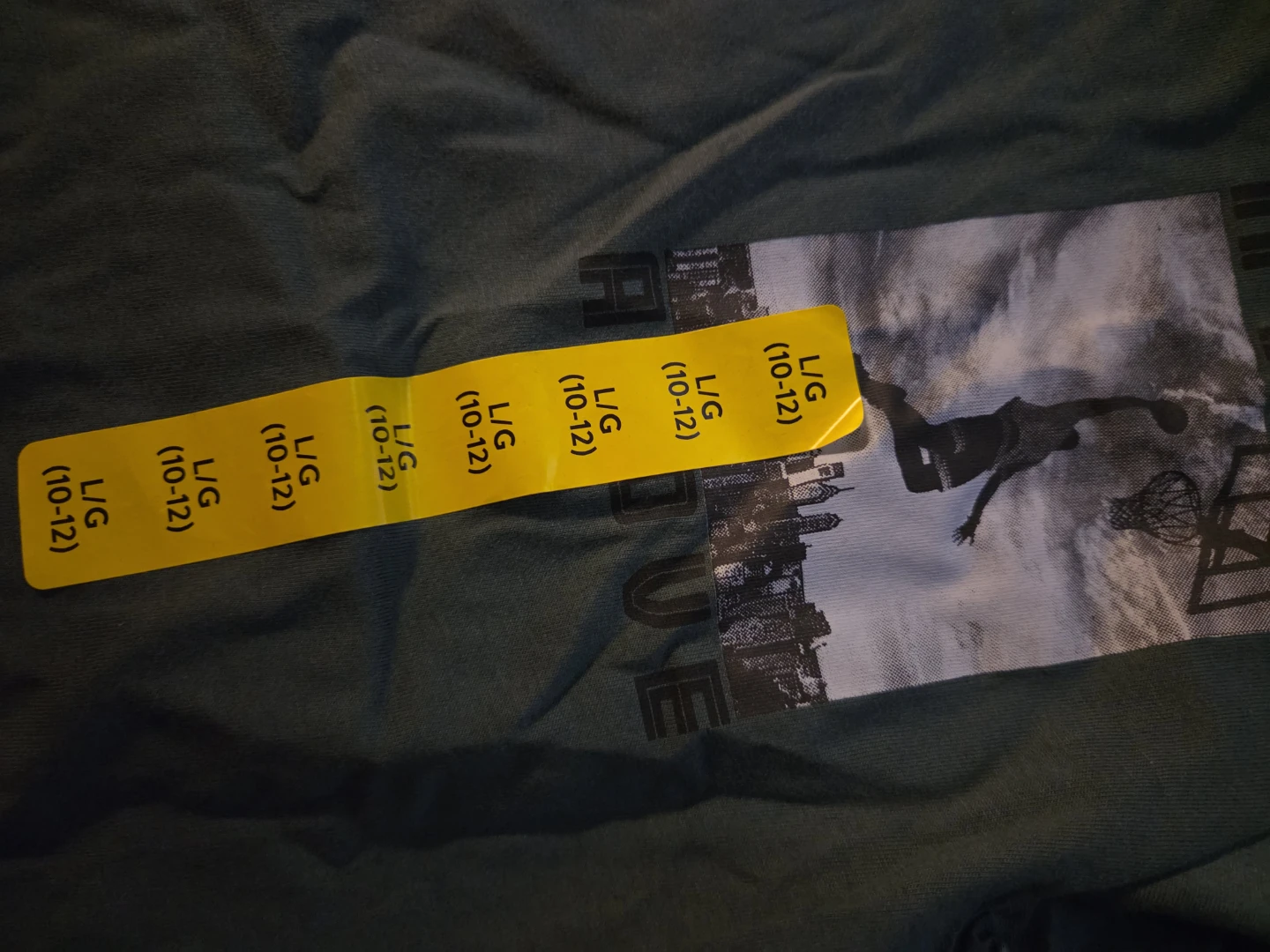 Kids T-Shirt Size L/G (10-12)
