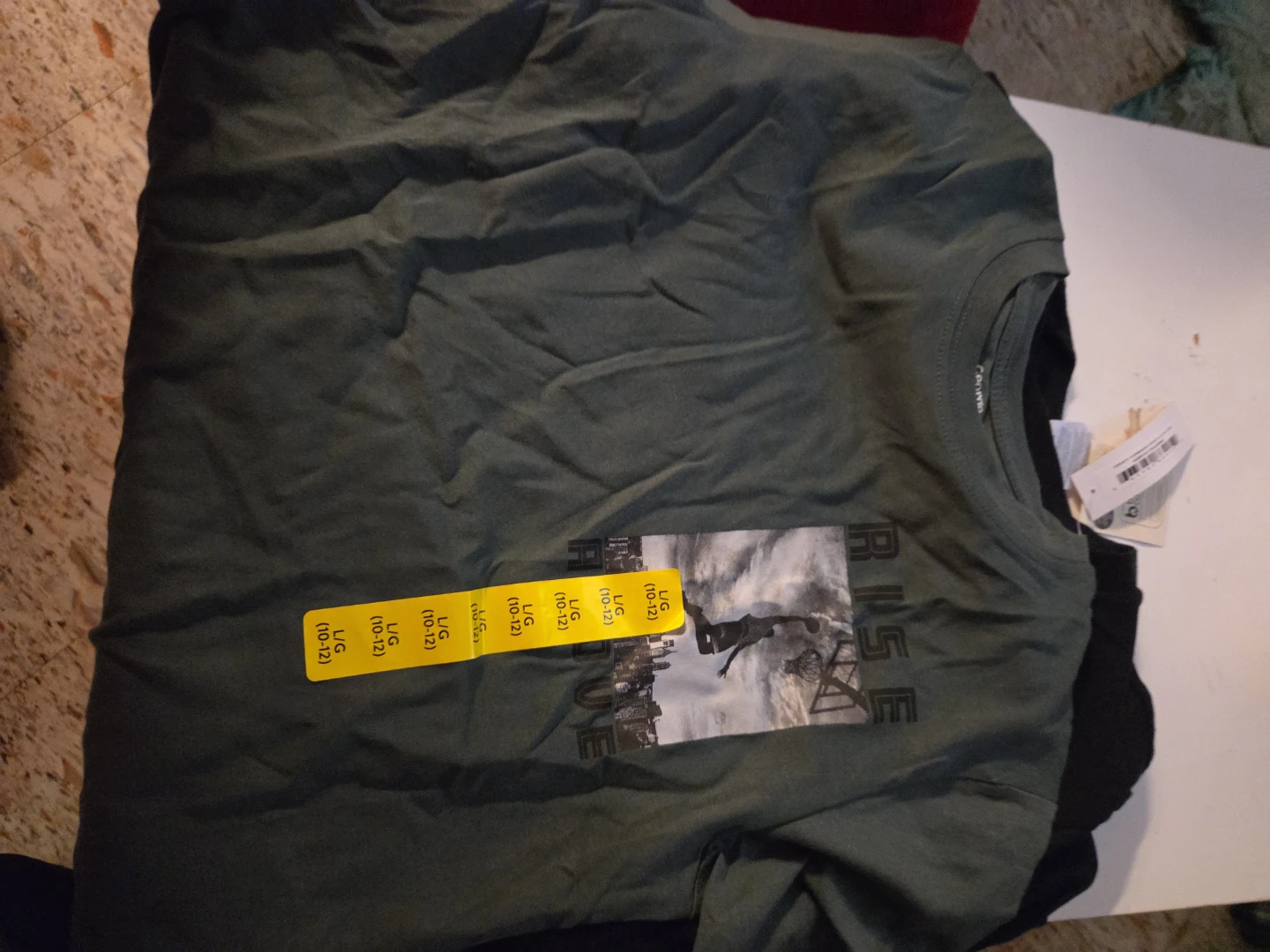 Kids T-Shirt Size L/G (10-12) - photo 2
