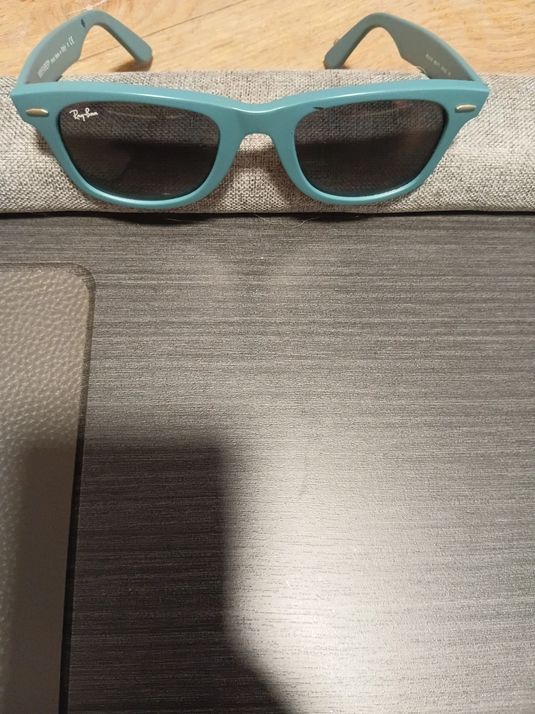 Ray-Ban Wayfarer Sunglasses - photo 2