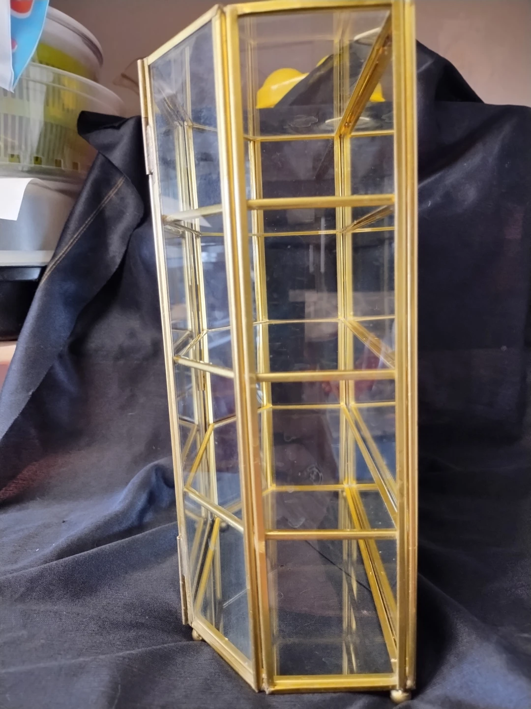 Glass Display Cabinet with Gold Trim - photo 3