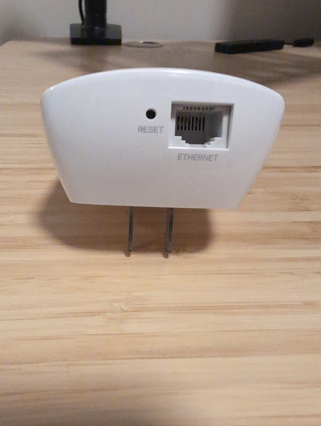 TP-Link TL-WA850RE Wi-Fi Range Extender - photo 2