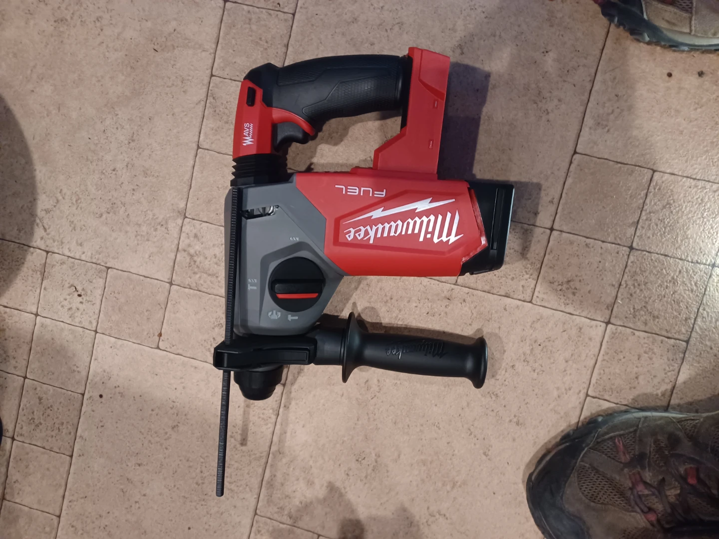Milwaukee M18 FUEL 1" SDS Plus Rotary Hammer