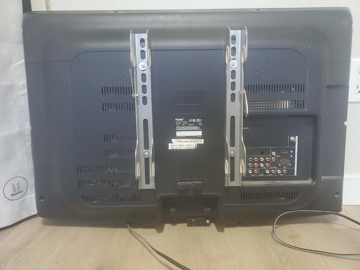 Haier LCD TV - photo 2