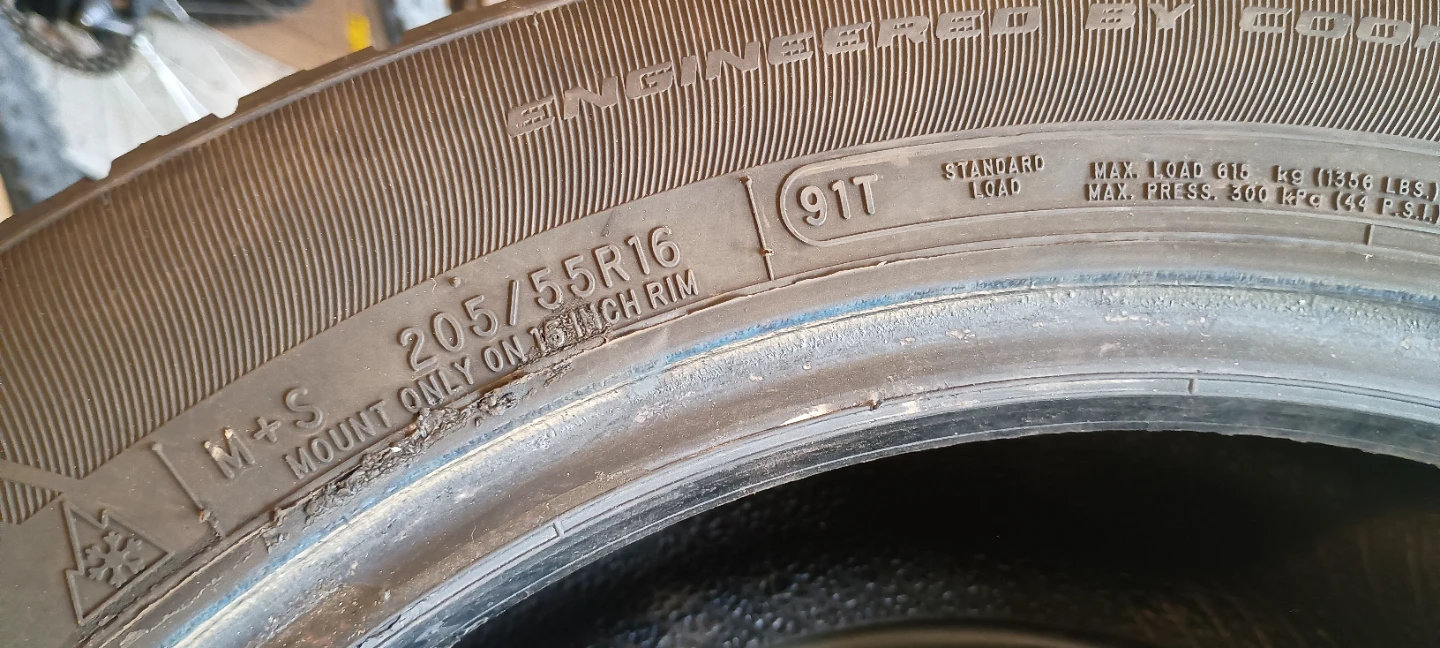 Motomaster Winter Tires 205/55R16 91T - photo 5