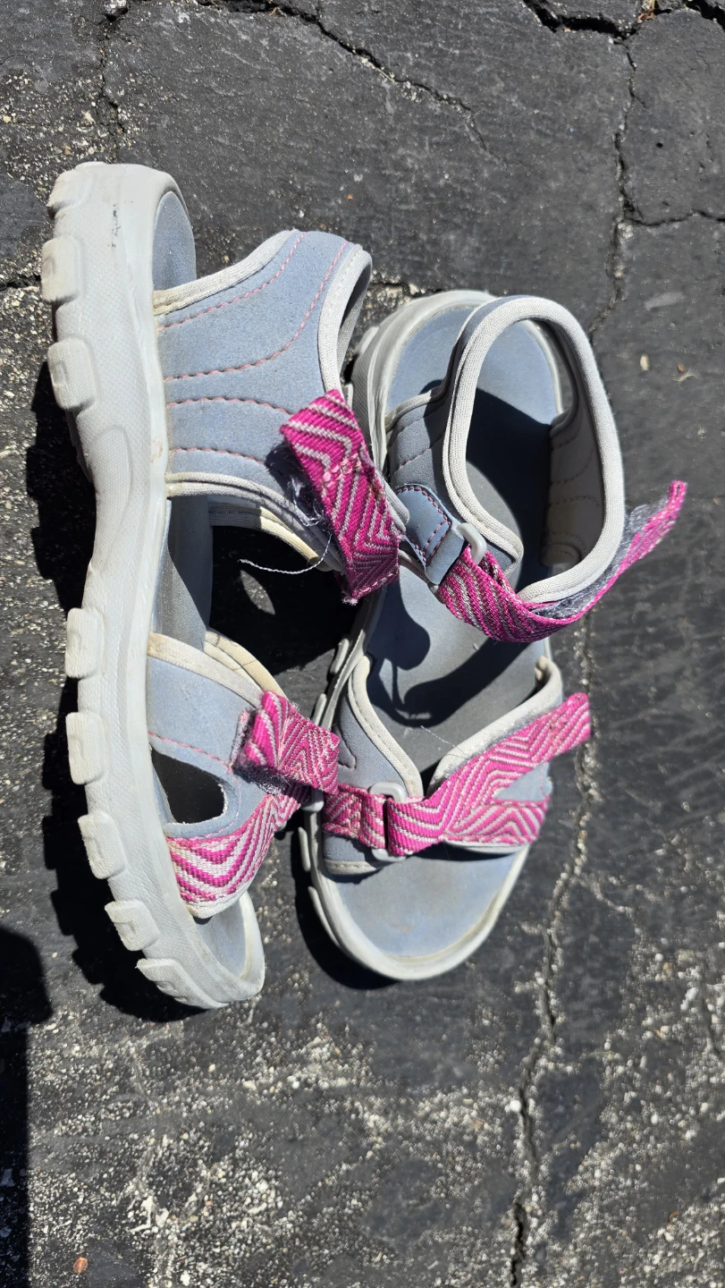 Girls Sandals flip flops Size 32/33 - photo 2