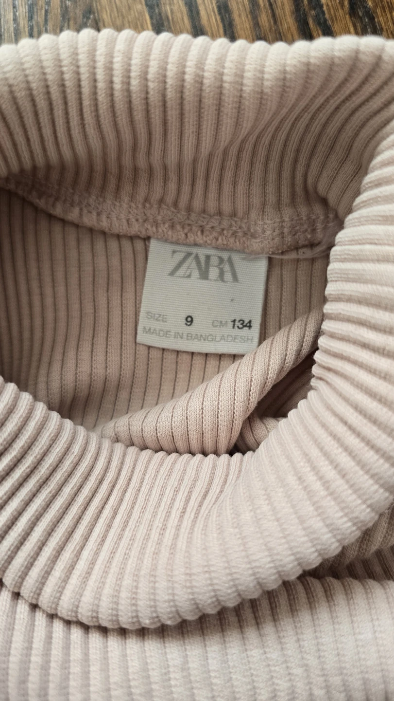 2 girls Ribbed Turtleneck Tops - Size 9-10Y - photo 4