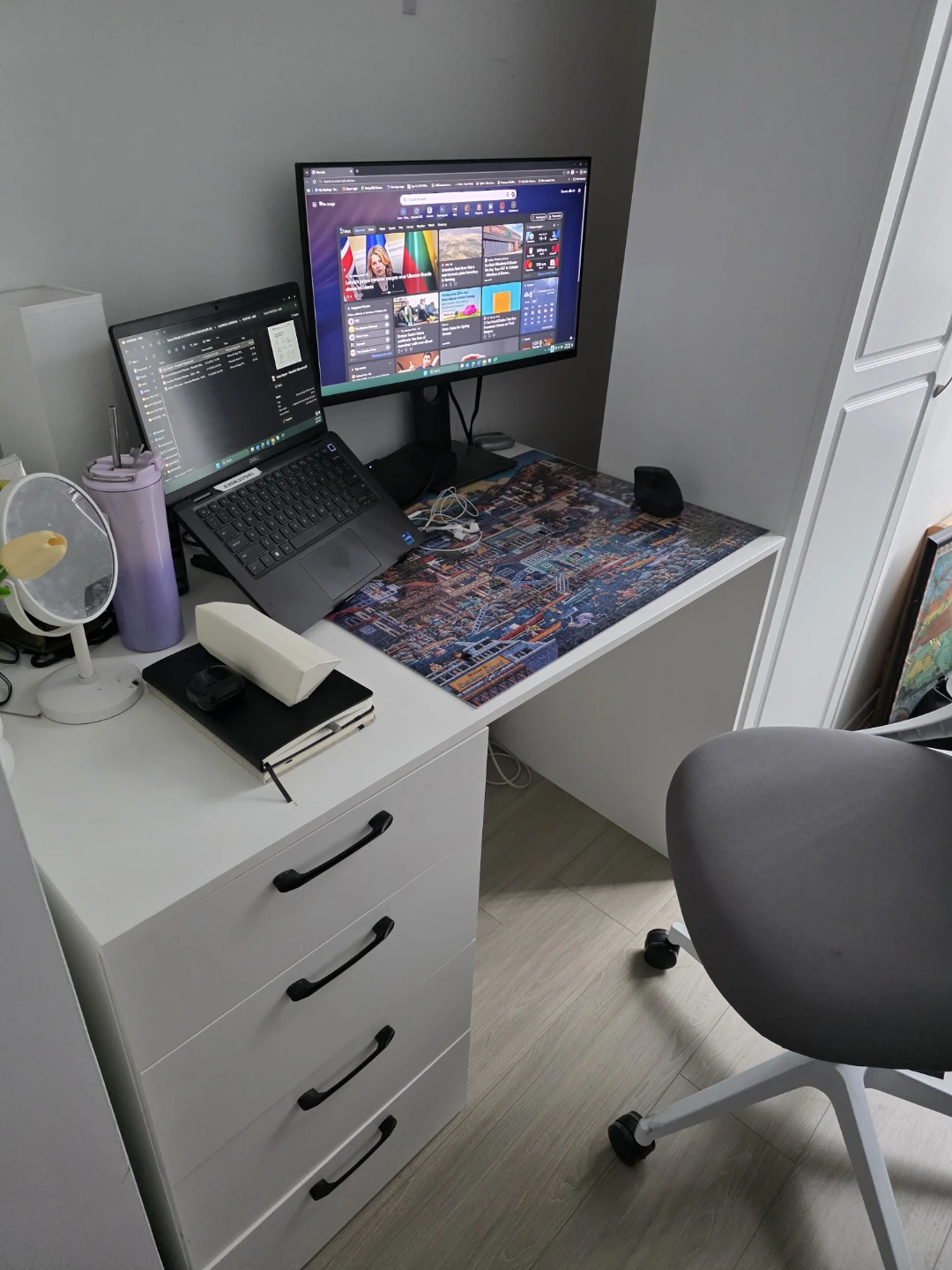 Computer/Vanity Desk with Drawers