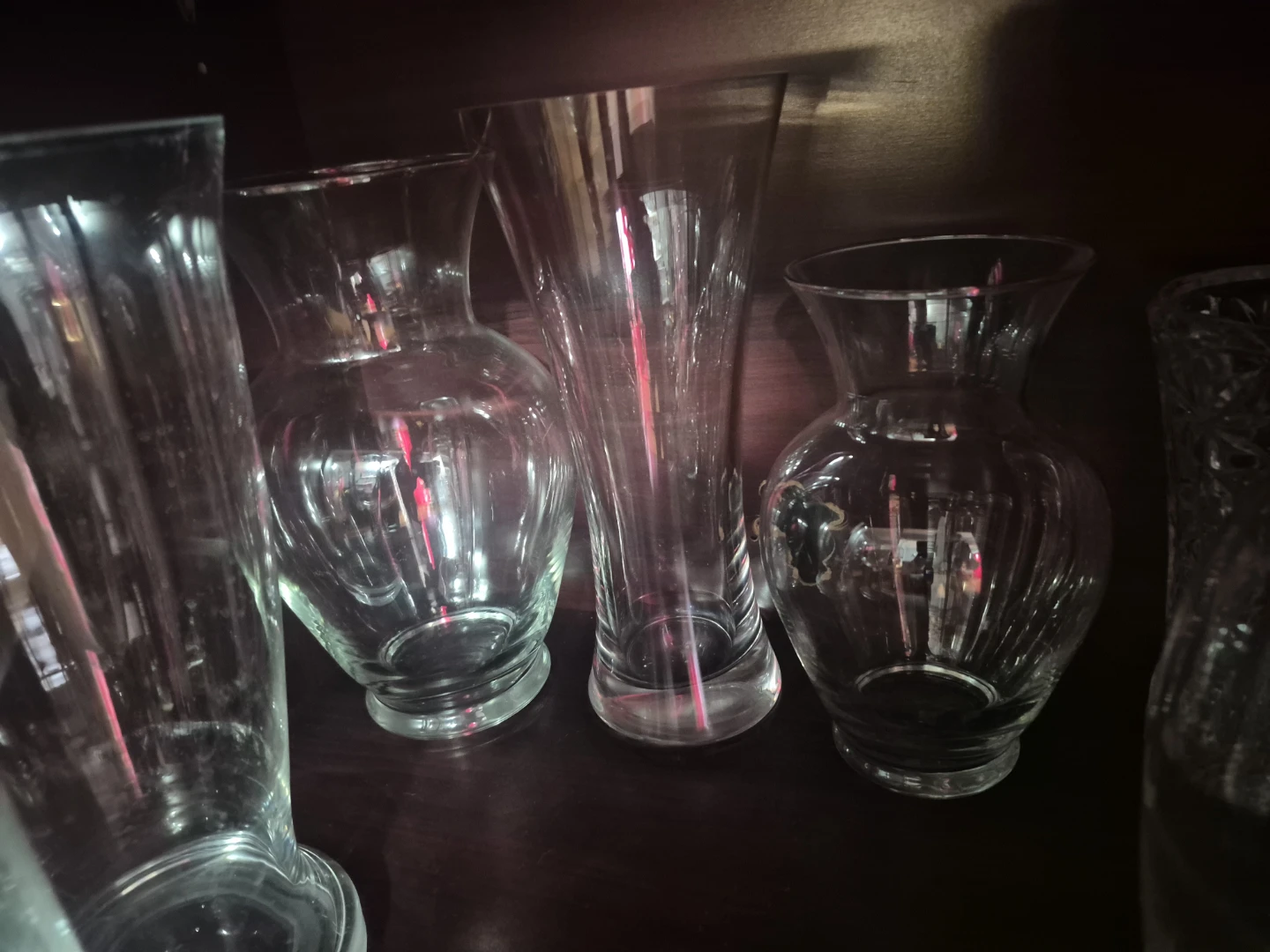 Set of 5 assorted clear glass vases - photo 2