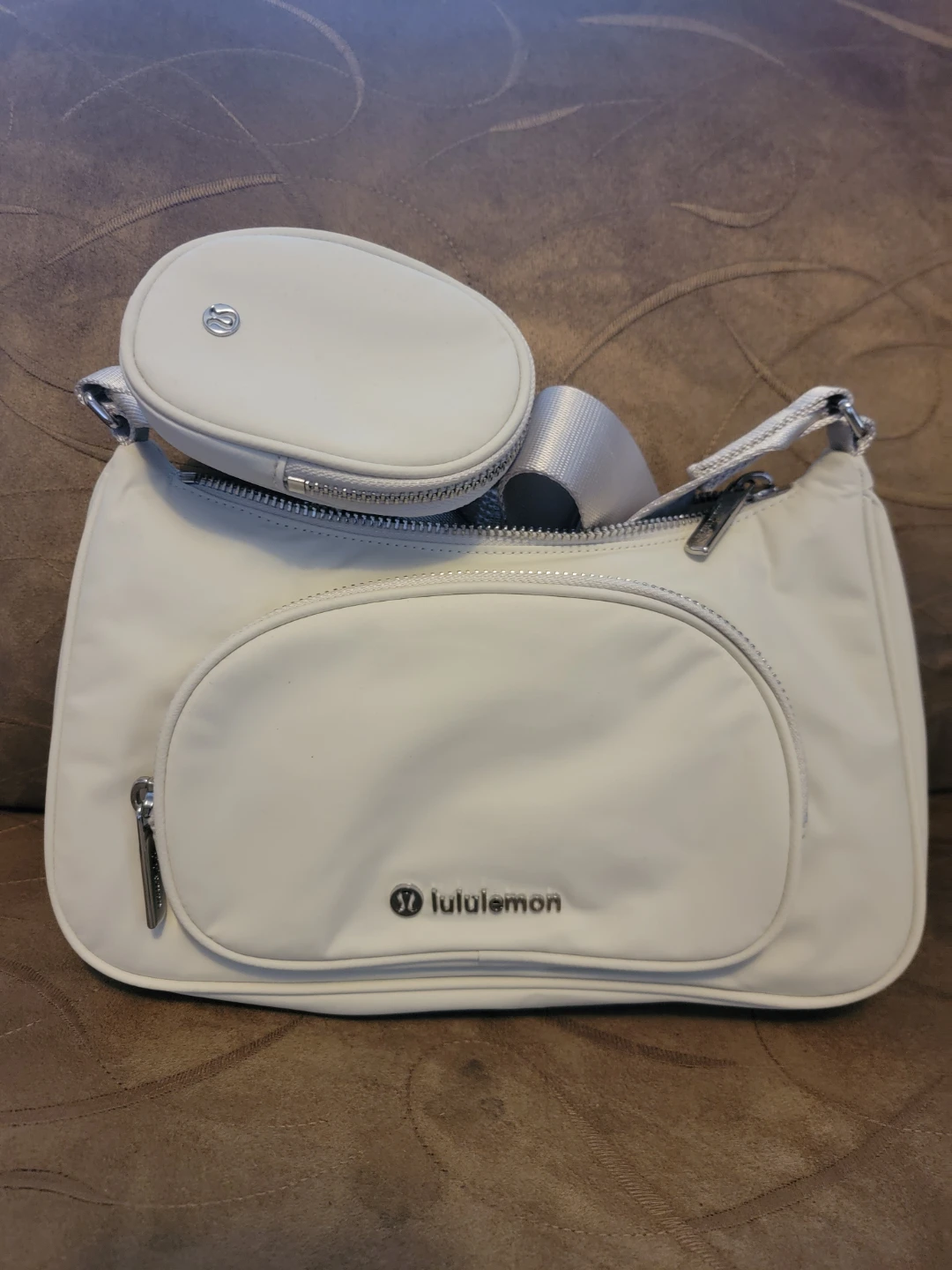 Lululemon Everywhere Belt Bag Large White