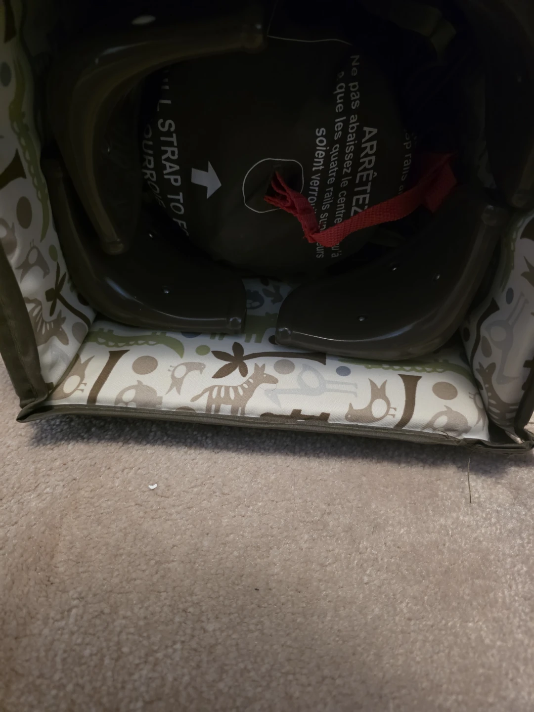 Graco Pack 'n Play On the Go Playard - photo 2