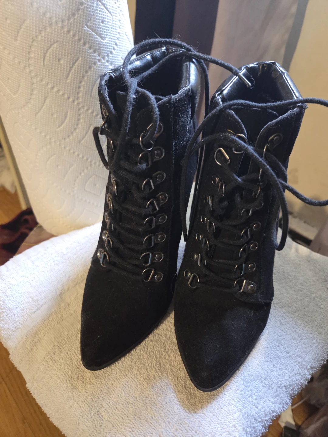 Black Lace-Up High Heel Ankle Boots - photo 3