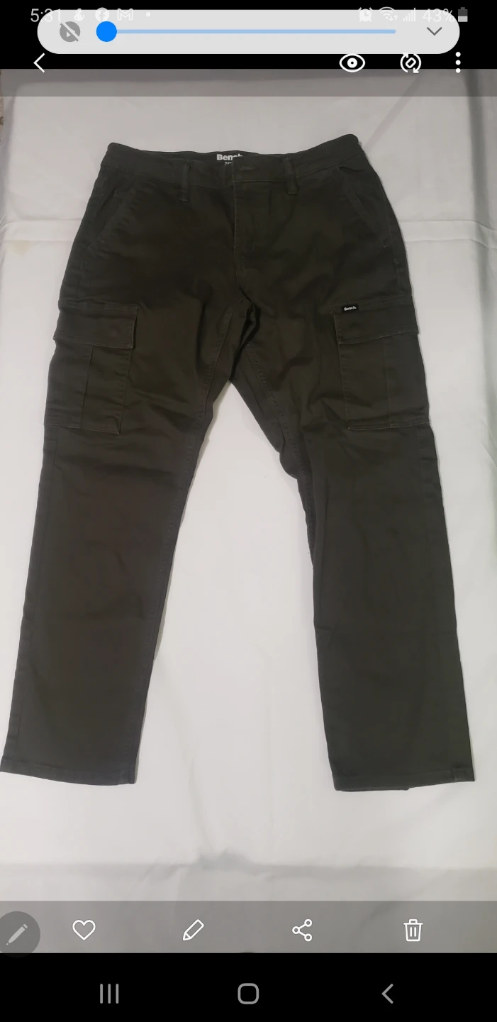 Brand new Bench Mens Green Sport Pants