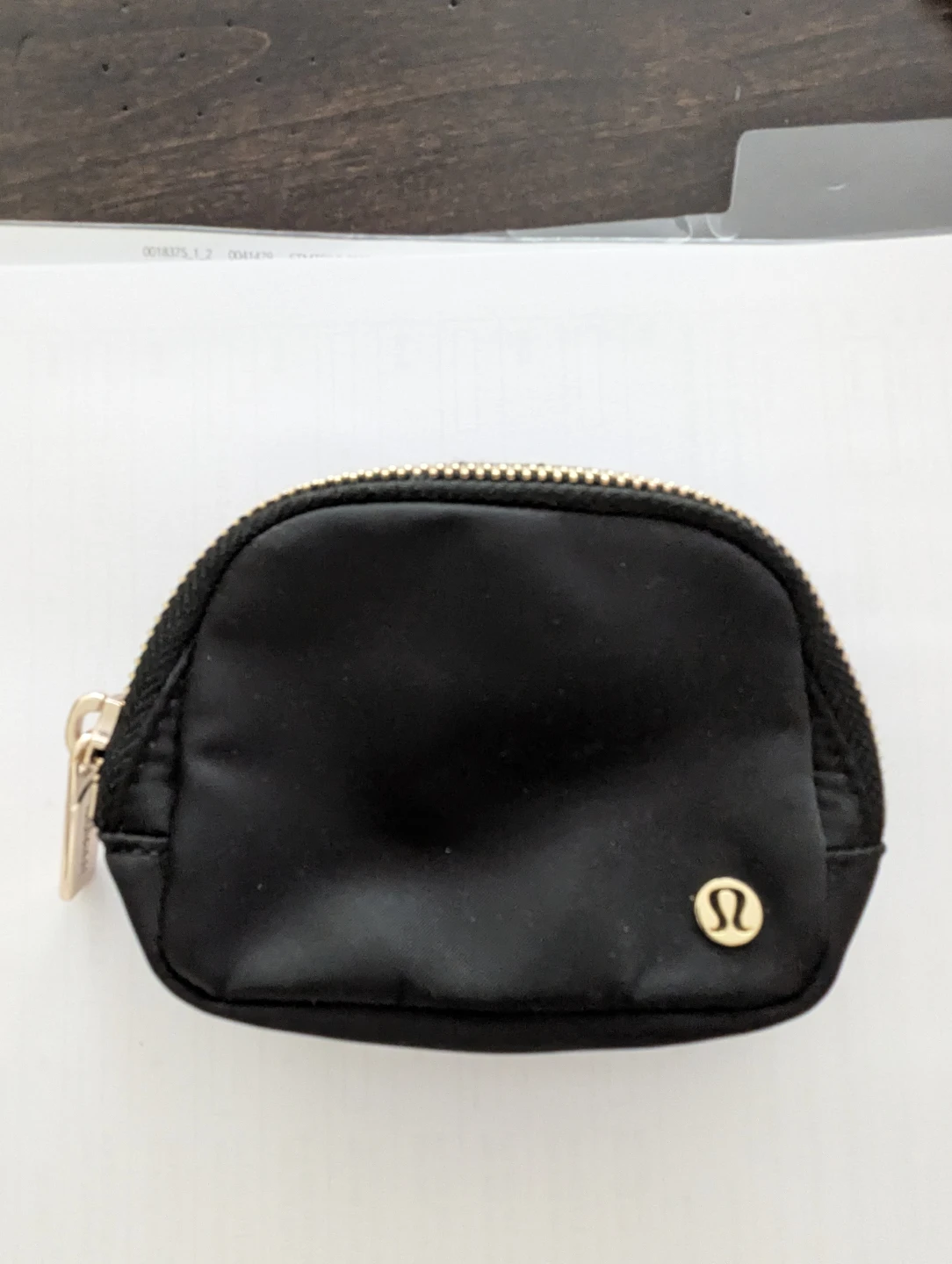 Lululemon Black Zippered Pouch